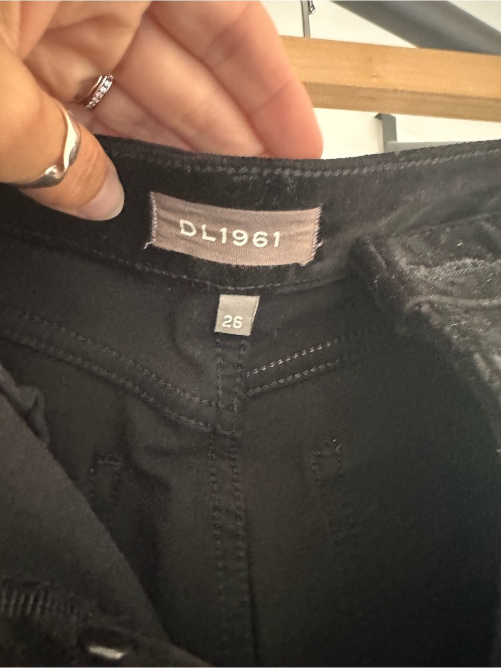 DL1961 Black High-Rise Skinny Velvet Jeans